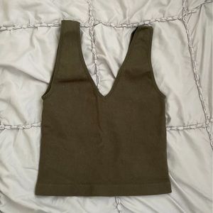 Crop tank top